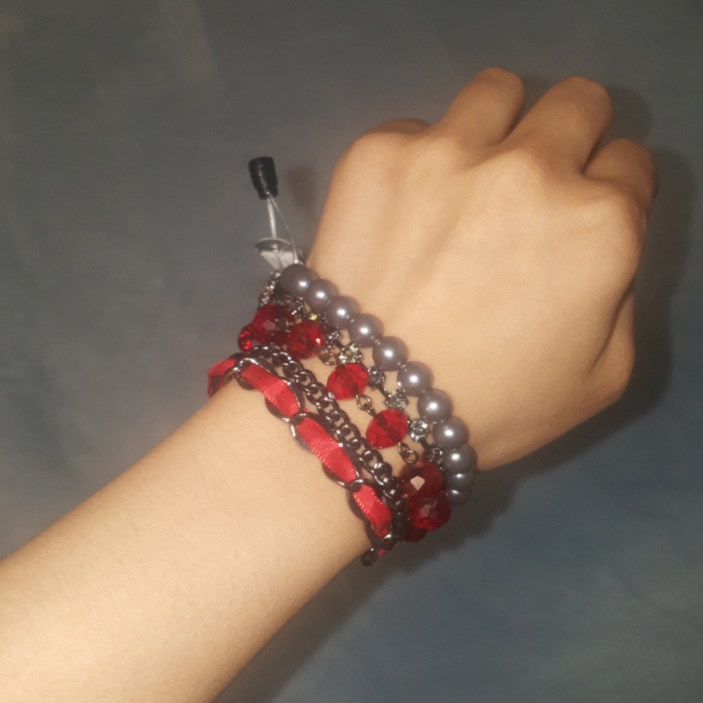Layered Guess Bracelet with Magnetic Closure NWT
